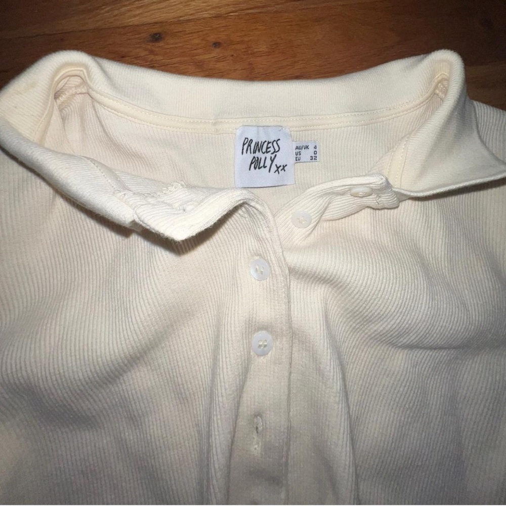 Princess Polly Collared button down - Picture 3 of 6